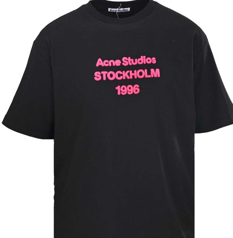 T-Shirt photo 4