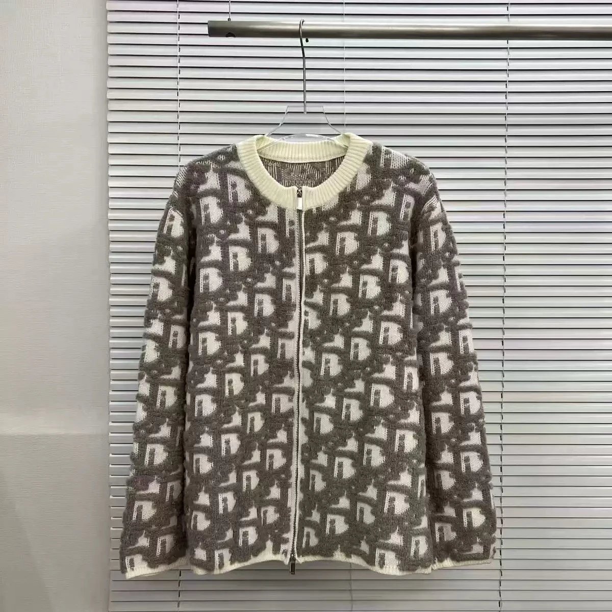 Dior Grey/White Mono