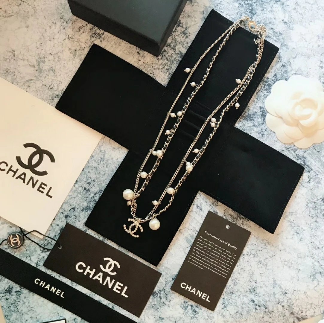 Chanel Pearl Chain Necklace
