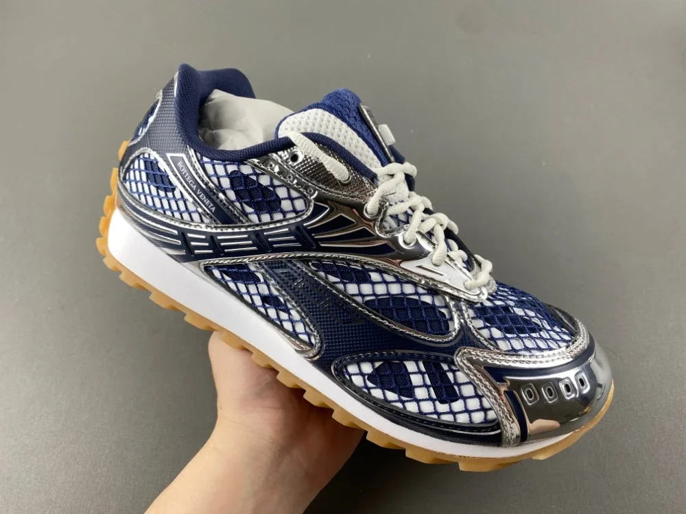 Balenciaga Triple S 