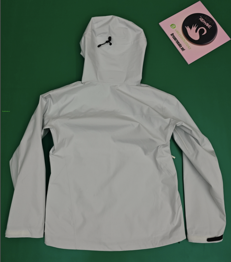 other B1T Shell Jacket Hooded White