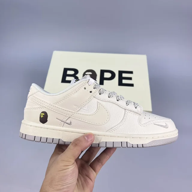 Nike Sneakers Dunk Low product detail image 17