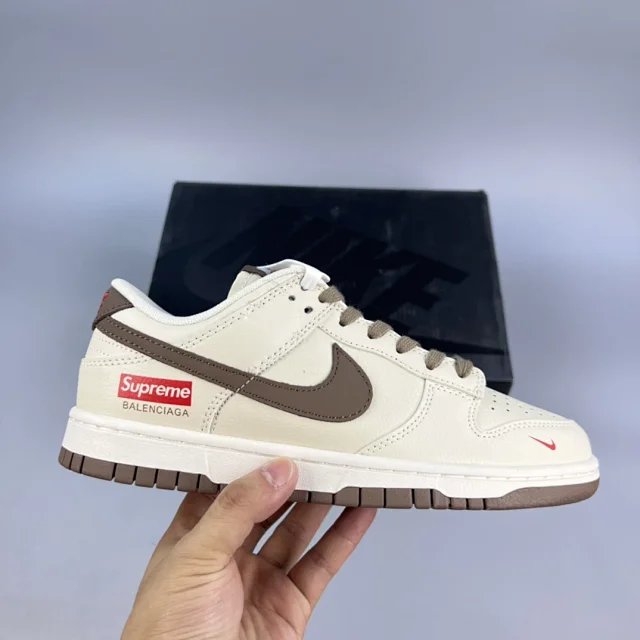 Nike Sneakers Dunk Low product detail image 21