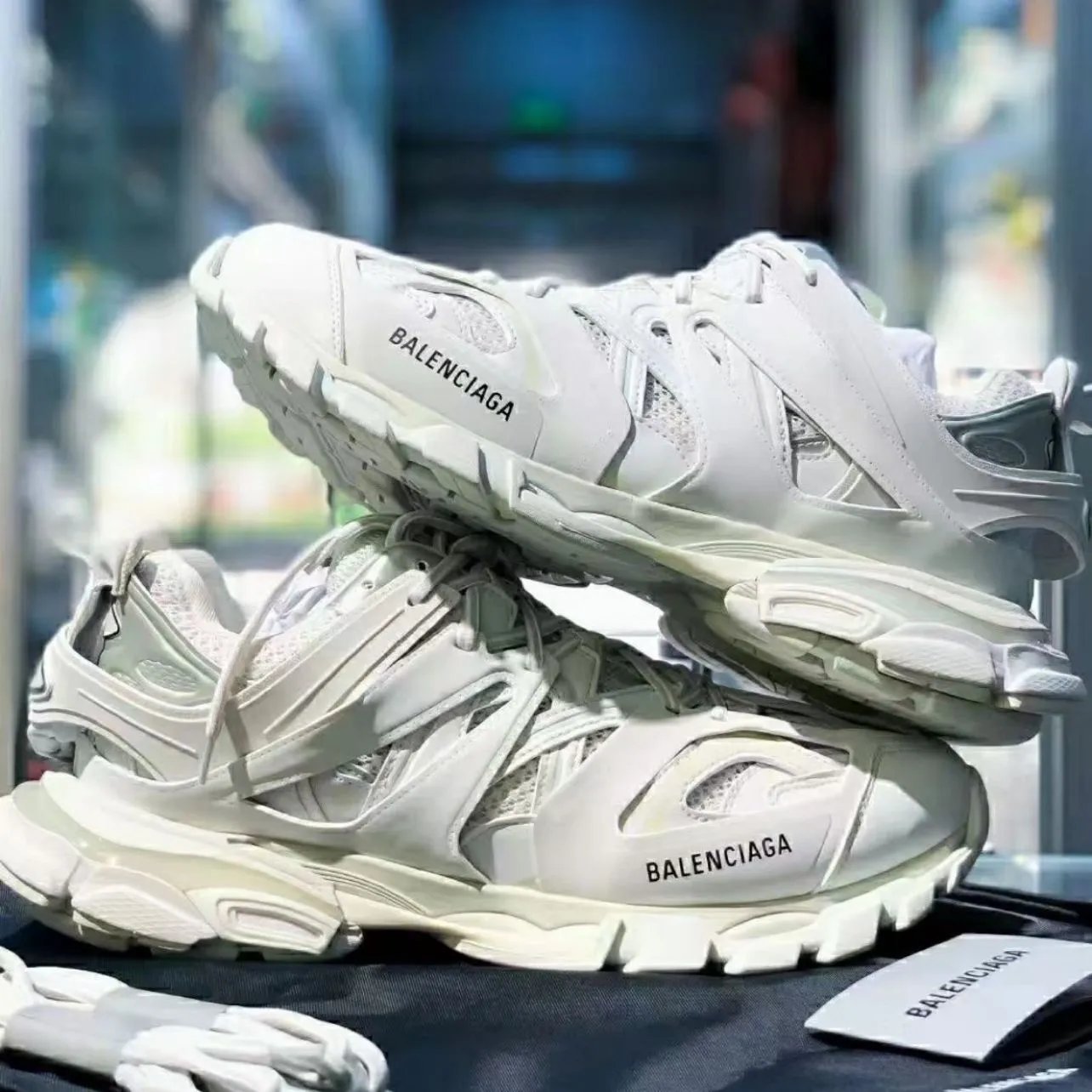 Balenciaga Track 2 Black Chunky Sneakers - 18