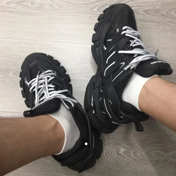 Balenciaga Track 2 Black Chunky Sneakers - 19