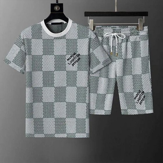 Men's Casual Fashion Two-Piece Set: Short Sleeve T-Shirt and Shorts, New Trendy Outfit