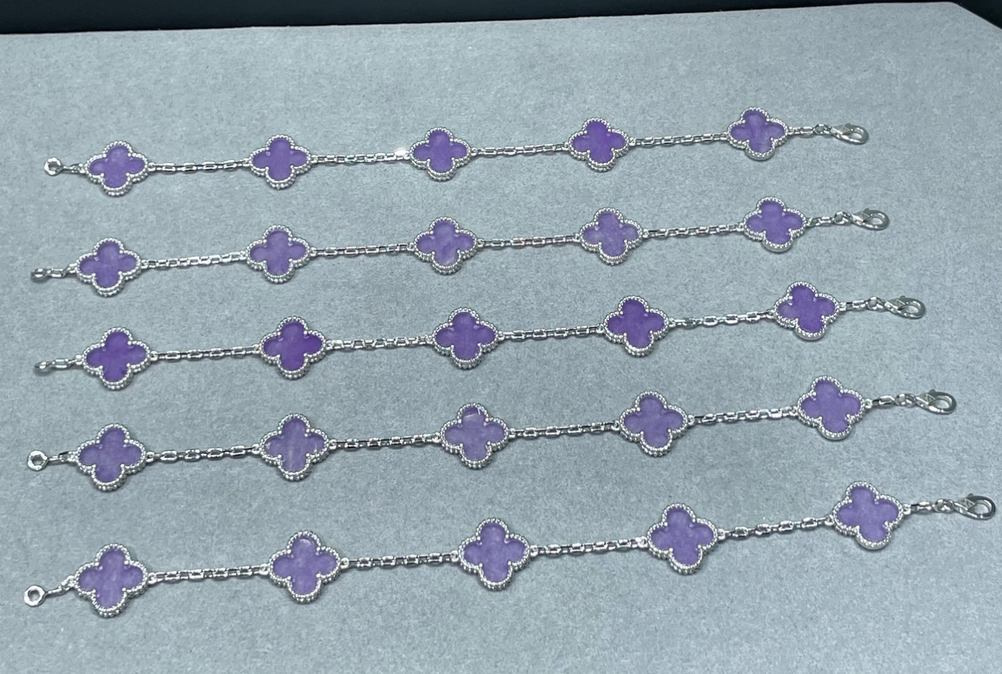 Van Cleef & Arpels Alhambra Br