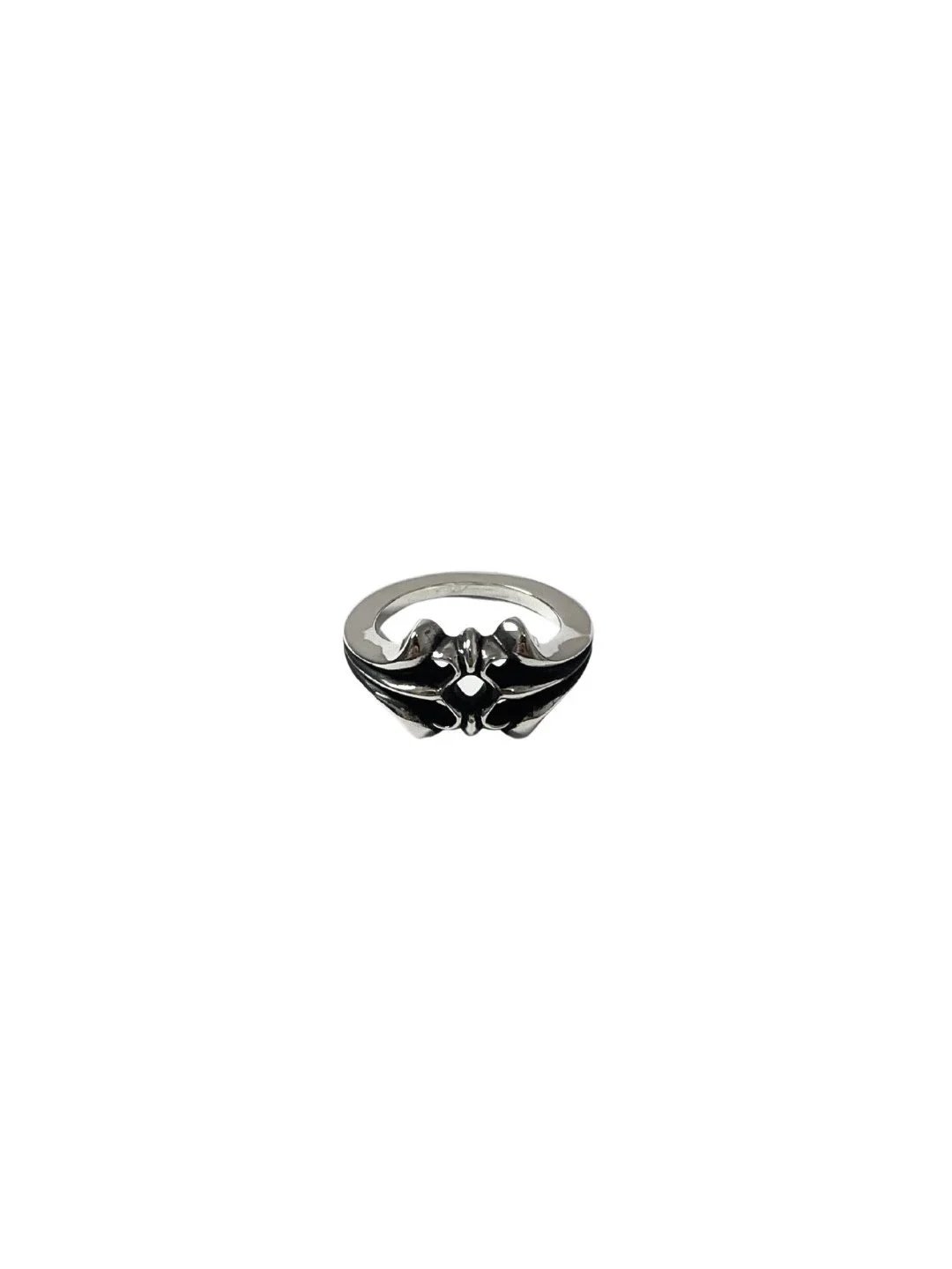 Batwing Design Ring