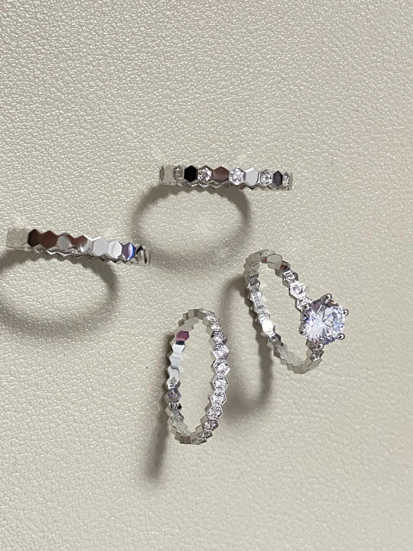 Design Hexagonal Link Bangle Set in Rose Gold, Silver, and Yellow Gold Bracelets Jewelry - 6