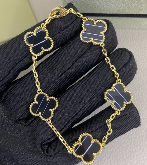 Product view 18