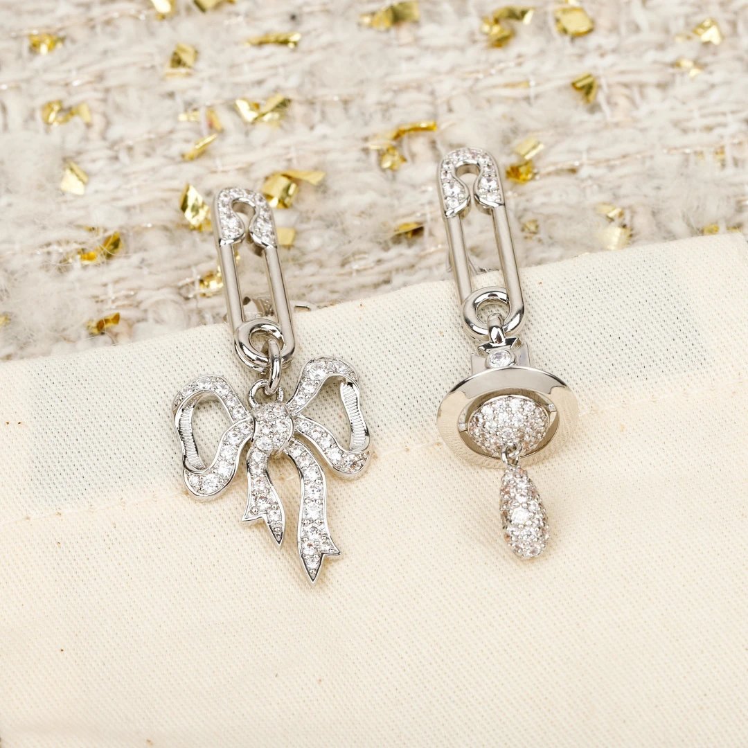 Safety Pin Bow & Drop Charm Ea