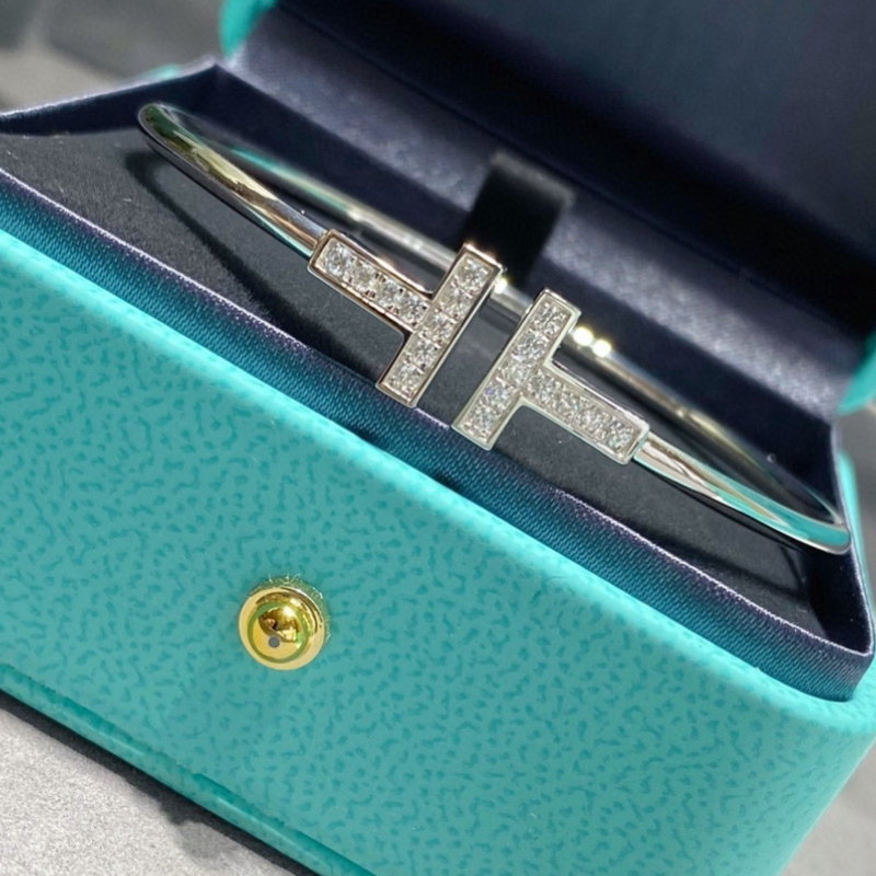 Tiffany & Co. T1 Bracelet [6 s