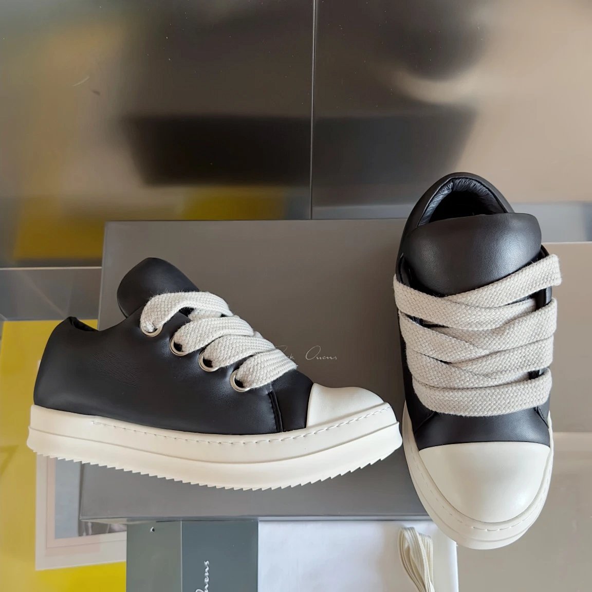 RKOW Shoes