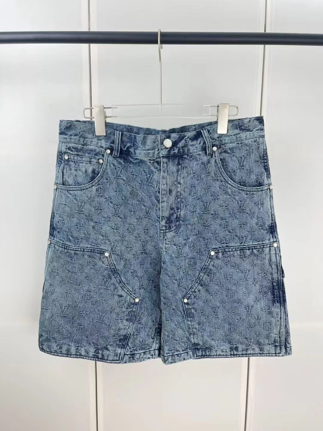 Shorts 3