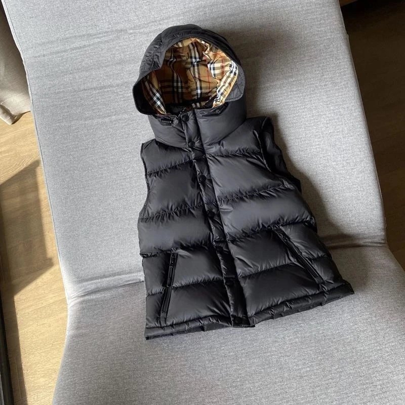 Sleeveless Vest - Black