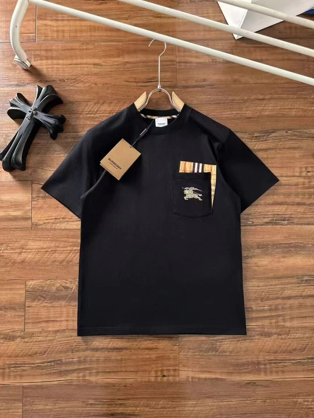 Burberry T-Shirts Short-Sleeve Logo T-Shirt — Section 6-Black