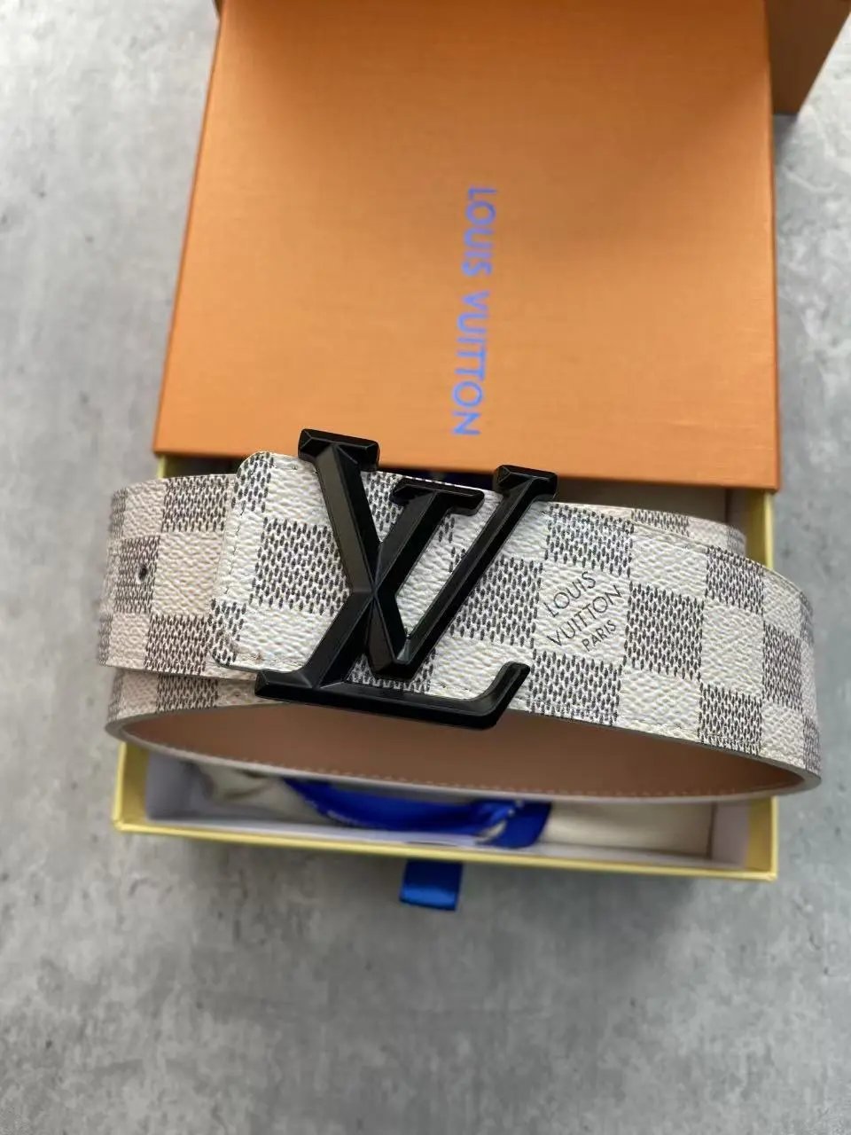 Product view 17