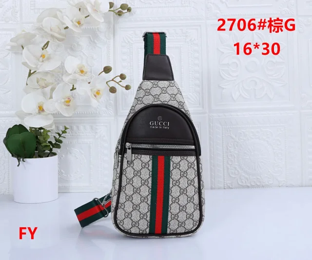 Louis Vuitton Crossbody Bags Monogram Sling Bag with Front Zip Pocket product detail image 3