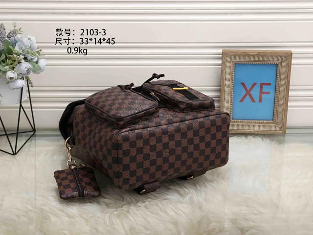 Louis Vuitton Backpacks 2103-3 flap backpack with front pockets product detail image 9