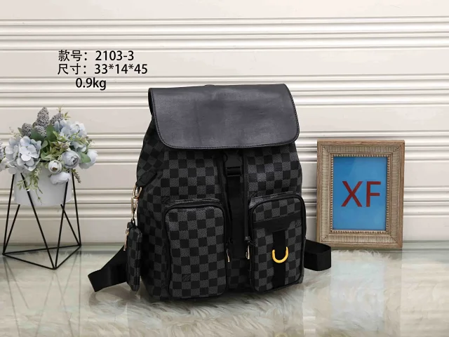Louis Vuitton Backpacks 2103-3 flap backpack with front pockets product detail image 5
