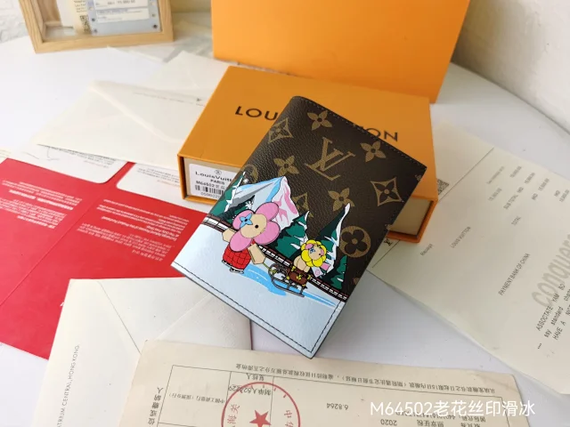 Louis Vuitton Wallets & Card Holders M64502 monogram passport cover product detail image 10