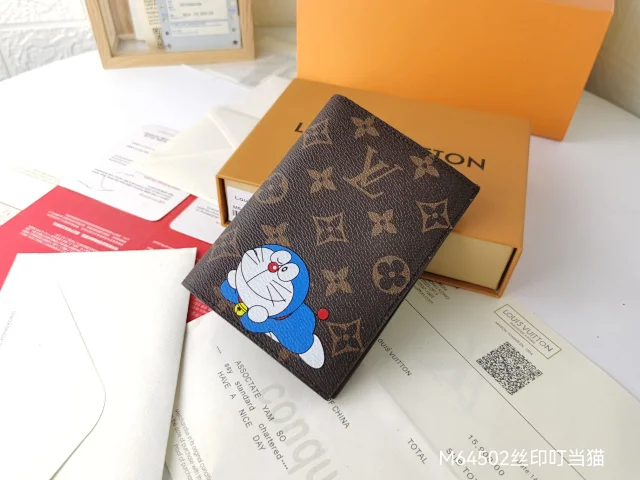 Louis Vuitton Wallets & Card Holders M64502 monogram passport cover product detail image 15