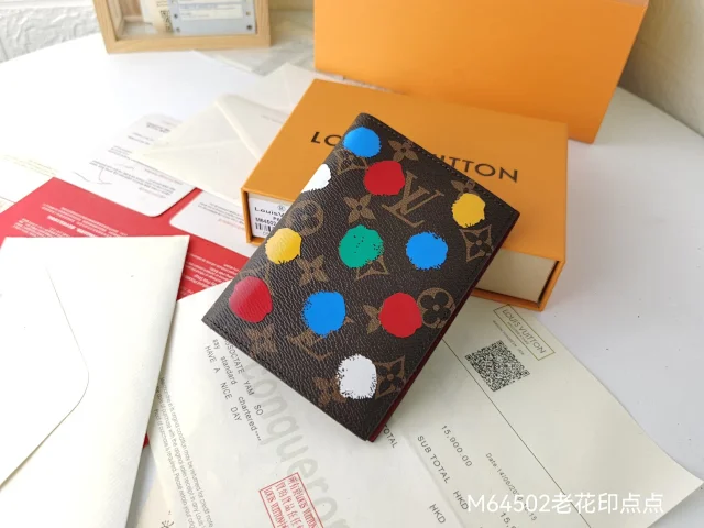 Louis Vuitton Wallets & Card Holders M64502 monogram passport cover product detail image 13