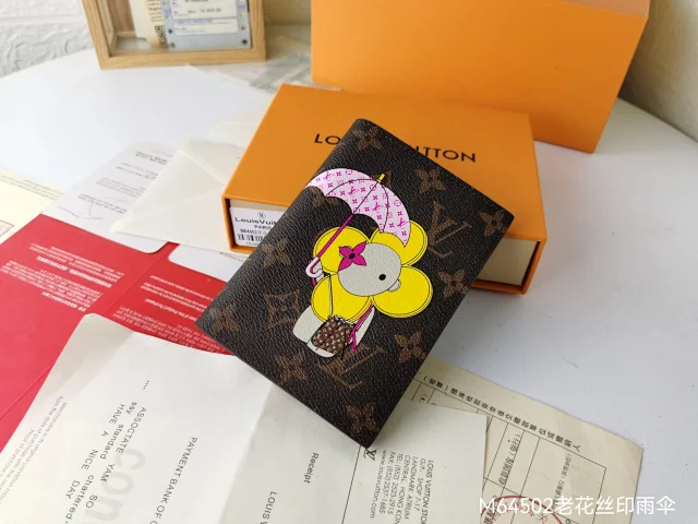 Louis Vuitton Wallets & Card Holders M64502 monogram passport cover product detail image 14