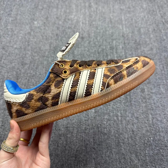 Adidas Sneakers Samba low-top three-stripe product detail image 3