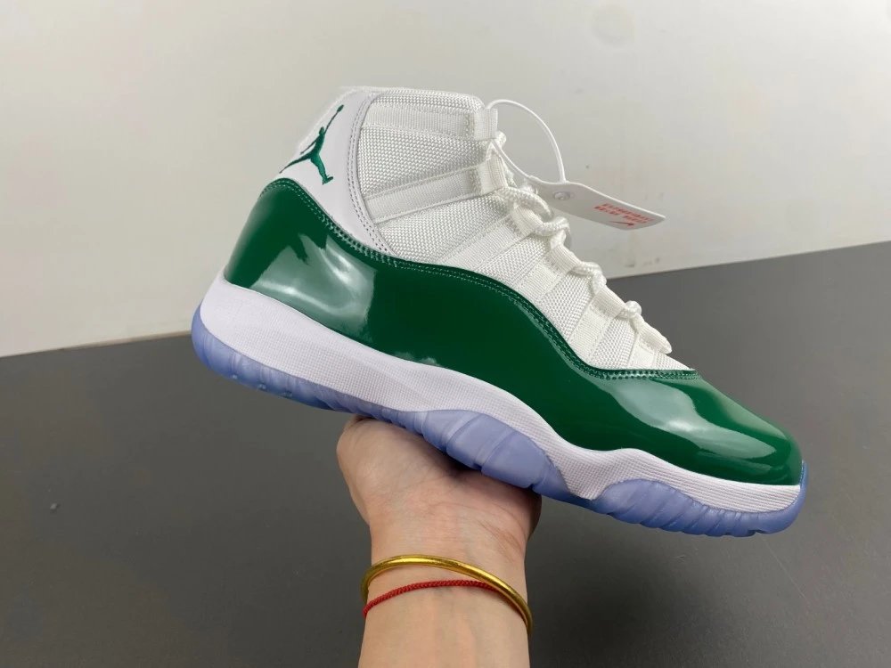 Air Jordan 11 Retro Concord White/Black/Red Sneakers - 6