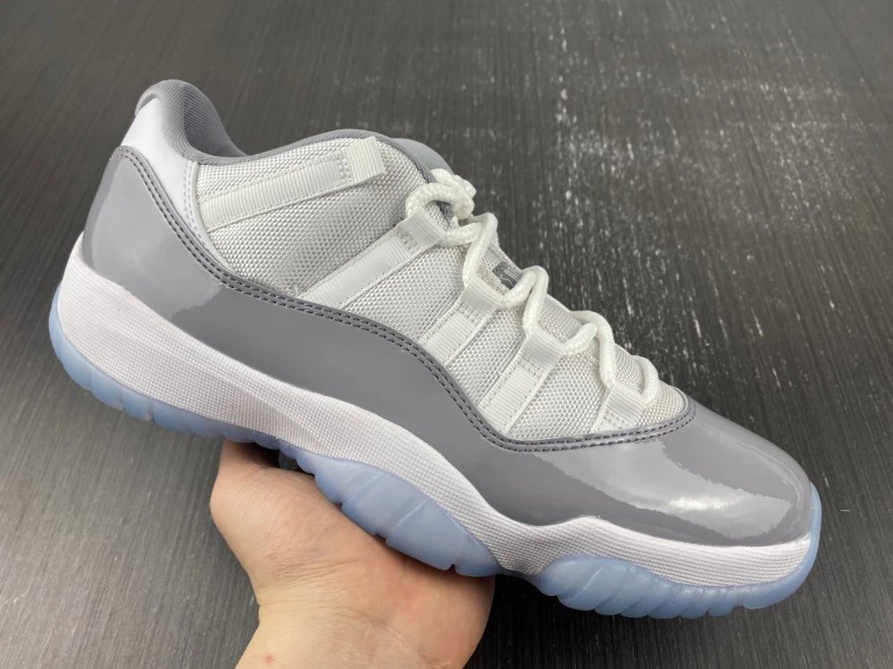 Air Jordan 11 Retro Concord White/Black/Red Sneakers - 10