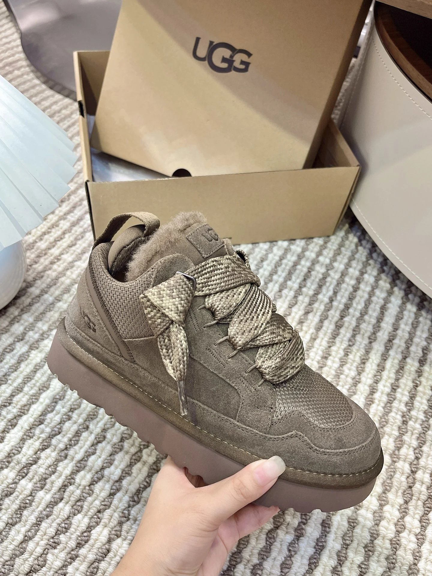 Lace-Up Casual Shoe photo 8