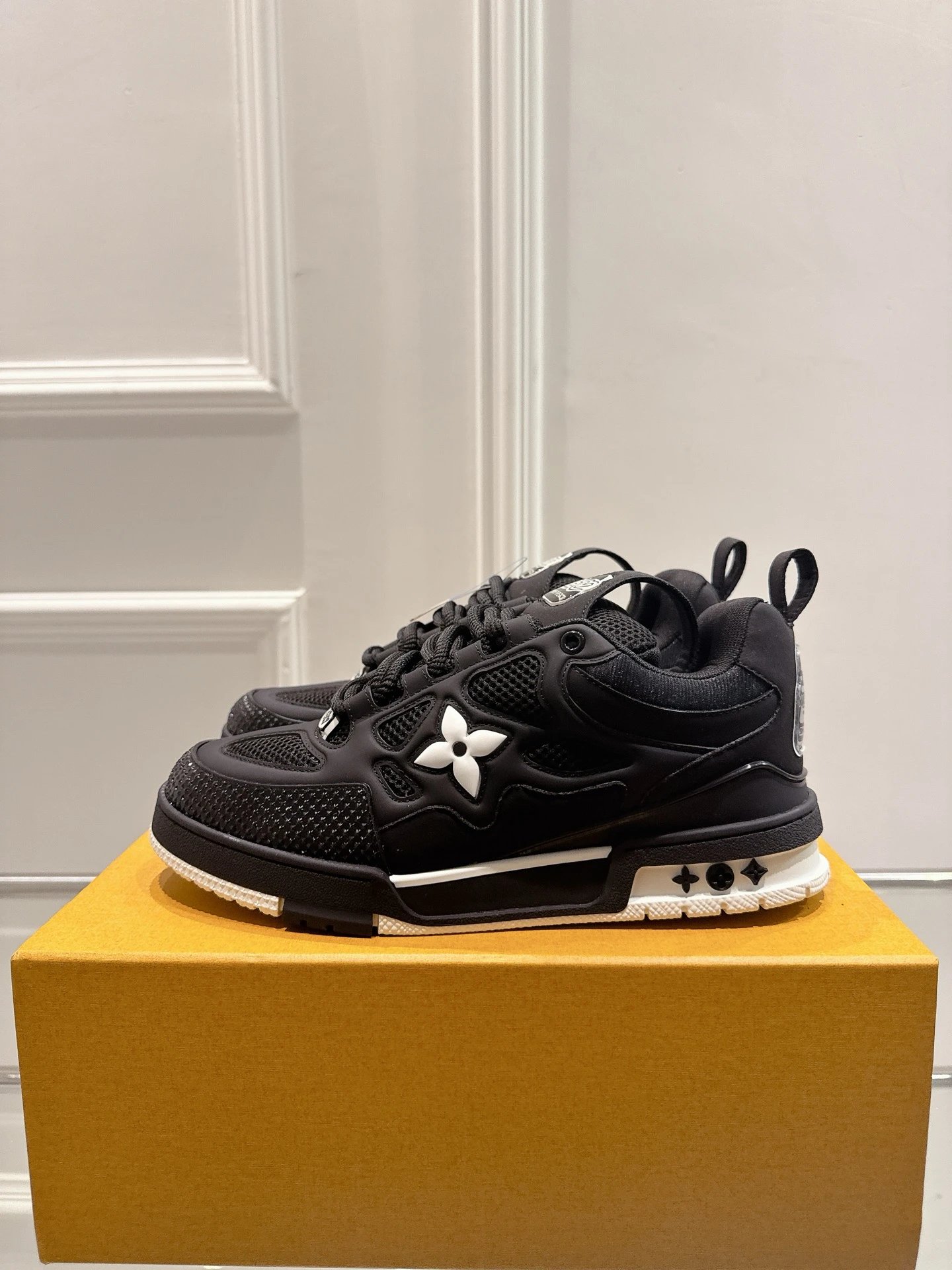 Casual Skateboard Shoes photo 8