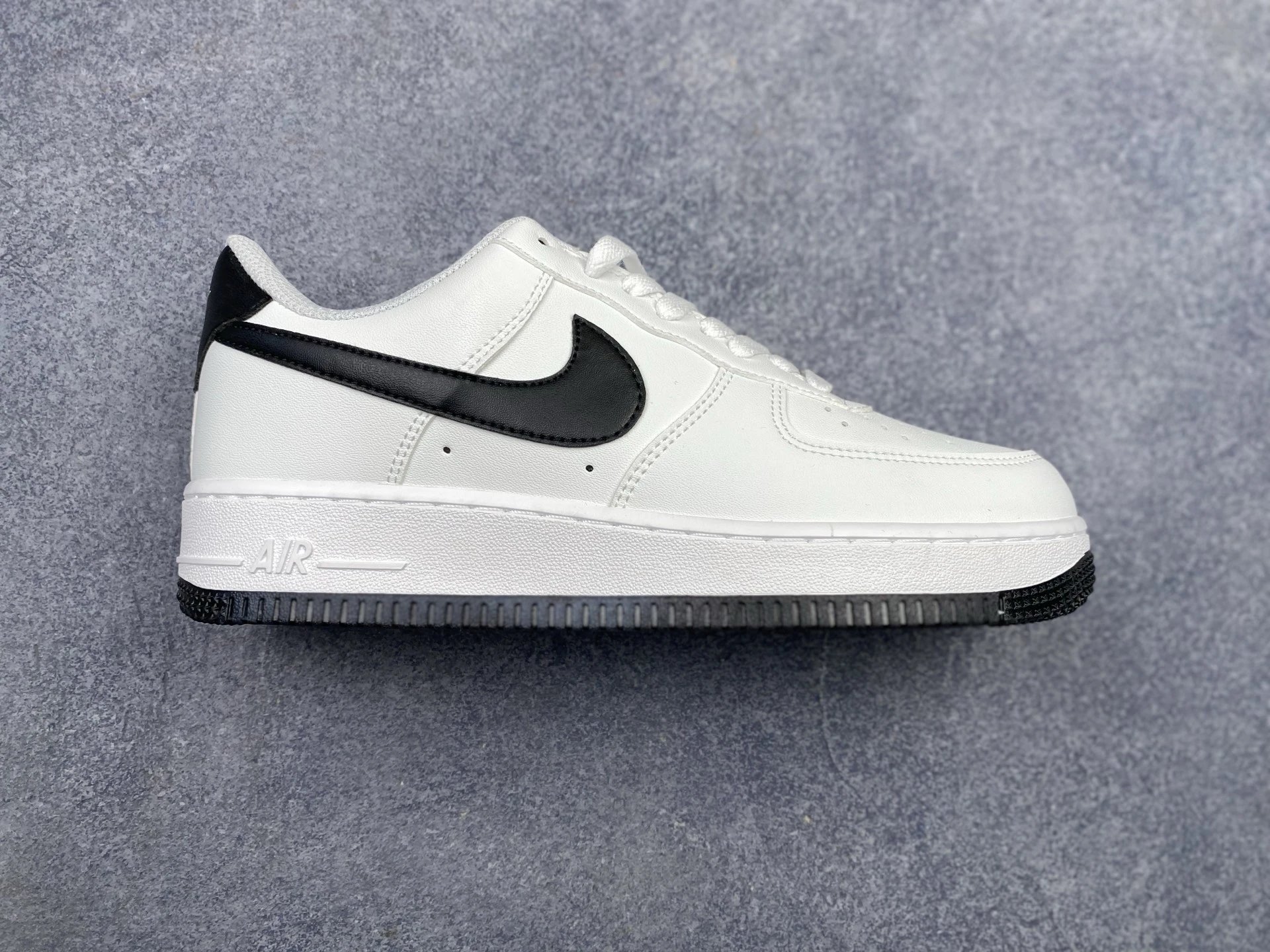 Nike Air Max Casual Shoes photo 6