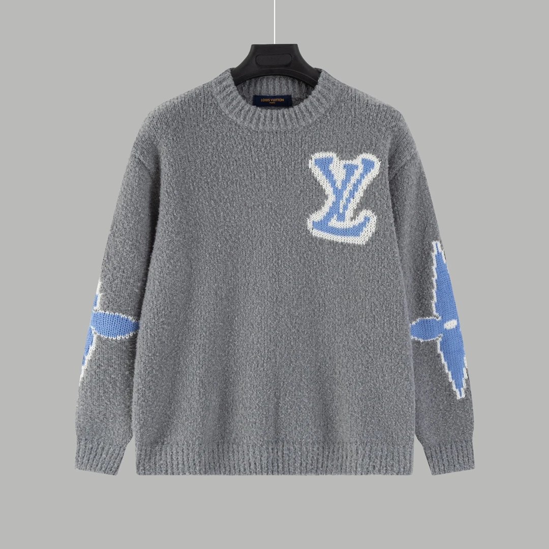 Four-Leaf Clover Knit Sweater photo 4