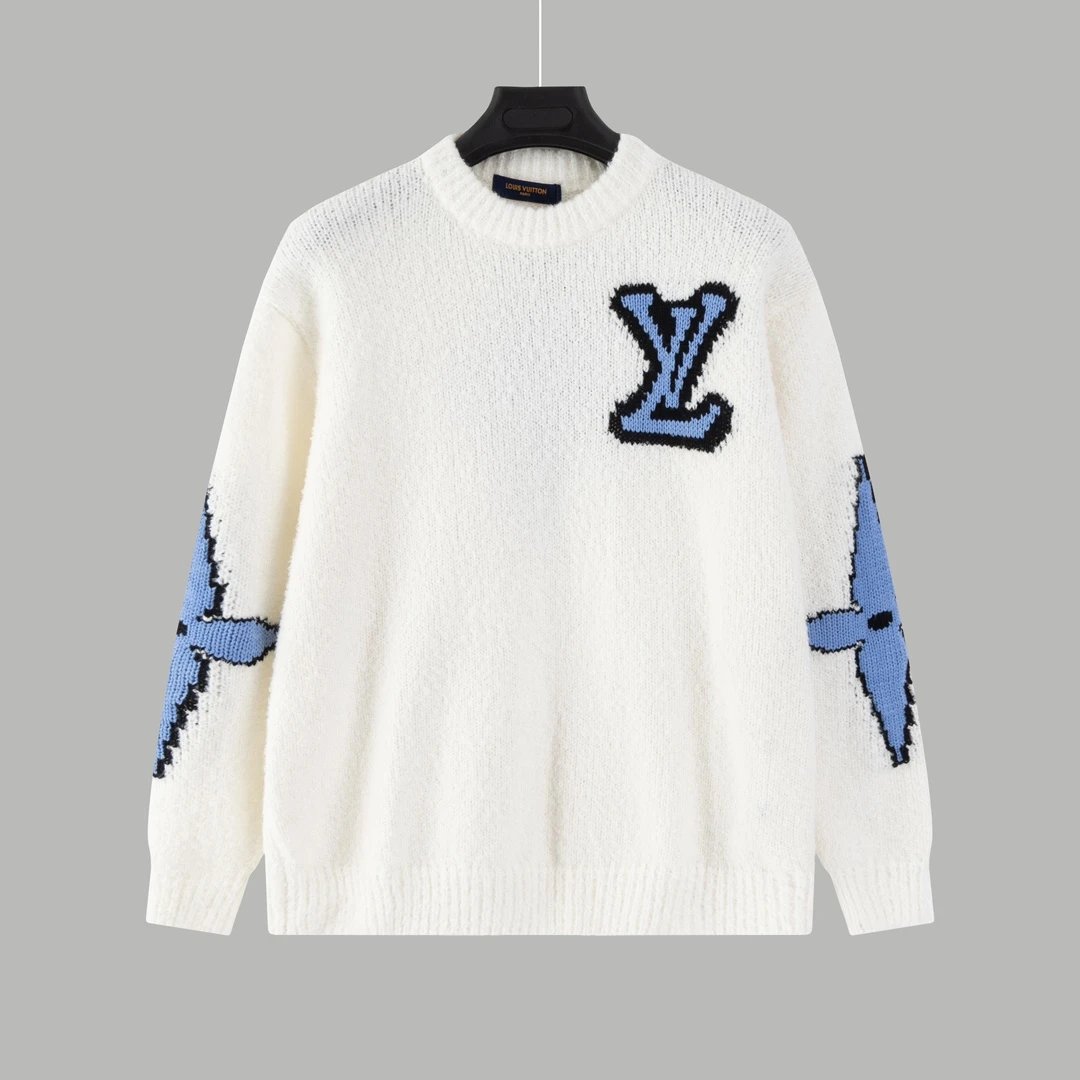 Four-Leaf Clover Knit Sweater photo 3