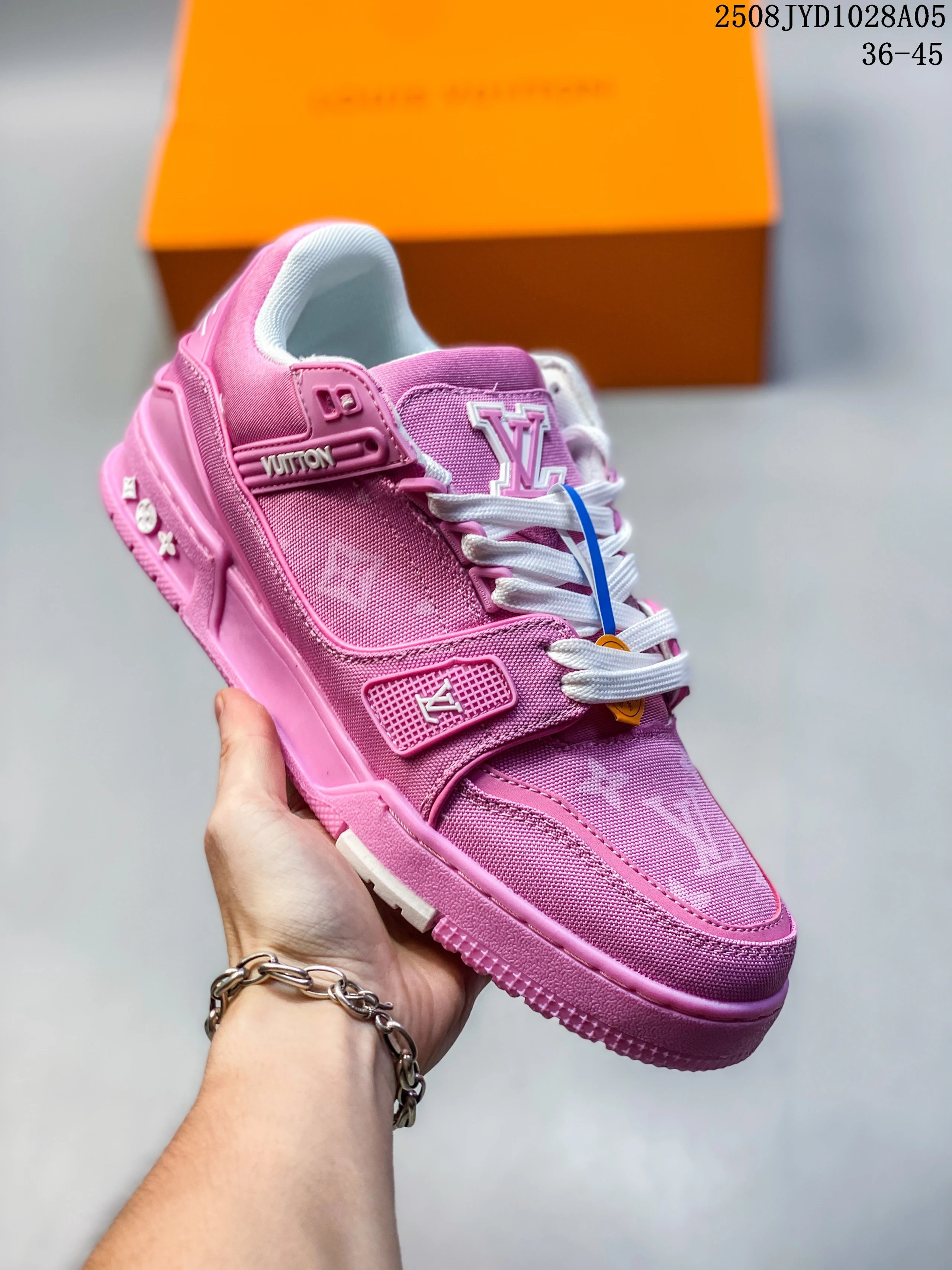 Lace-Up Low Top Casual Shoe photo 4
