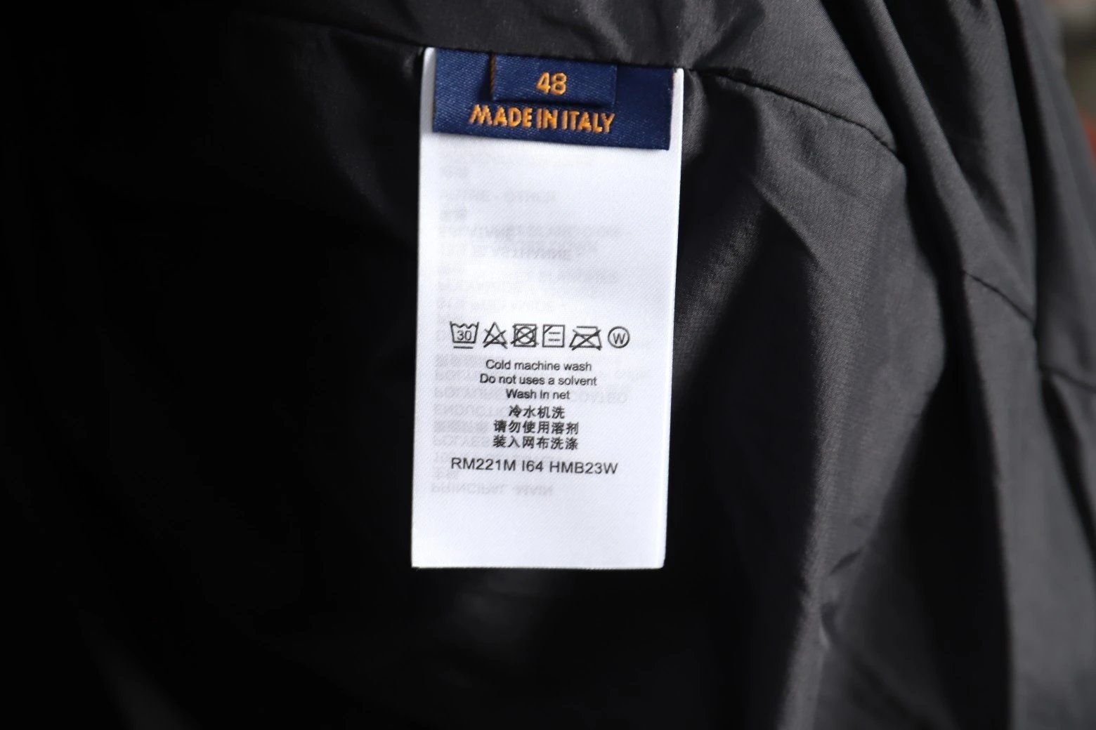 Water-Resistant Windproof Down Jacket photo 7