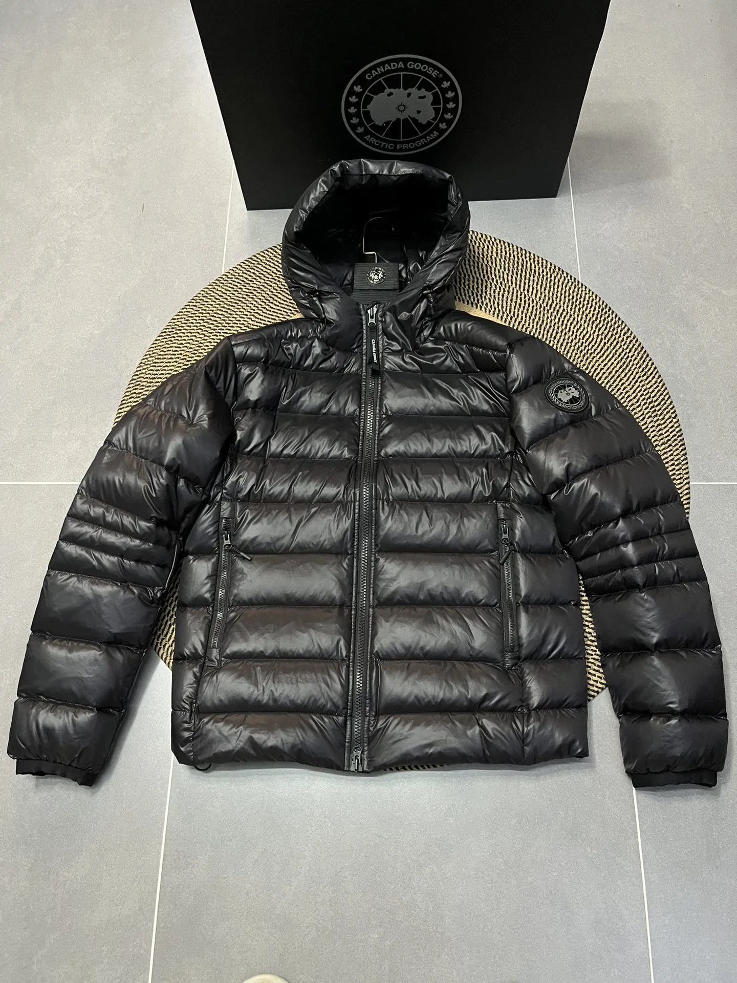 Down Jacket Lightweight 2227 photo 2