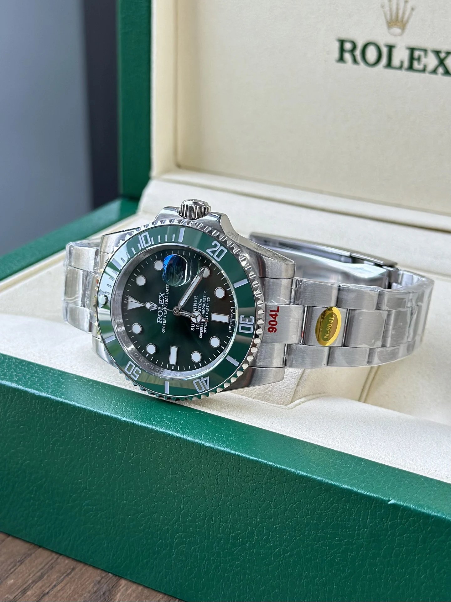 Green Dial Submariner Multi-Color Watch photo 8