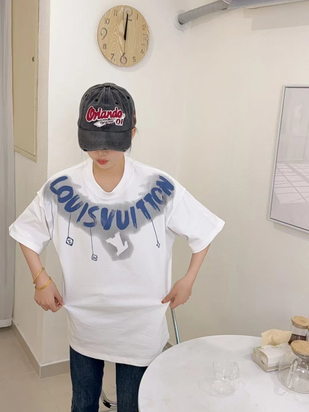 Graffiti Letter Logo Short Sleeve T-Shirt photo 6