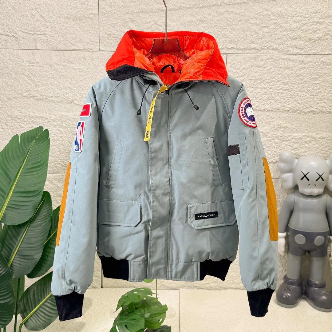 Canada Goose Triple 01 Short Flight Down Parka Couples photo 3