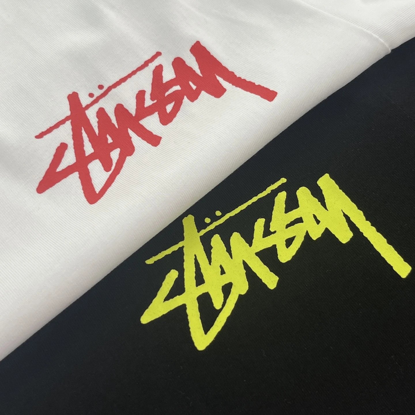 Stussy Car Print Short Sleeve T-Shirt photo 7