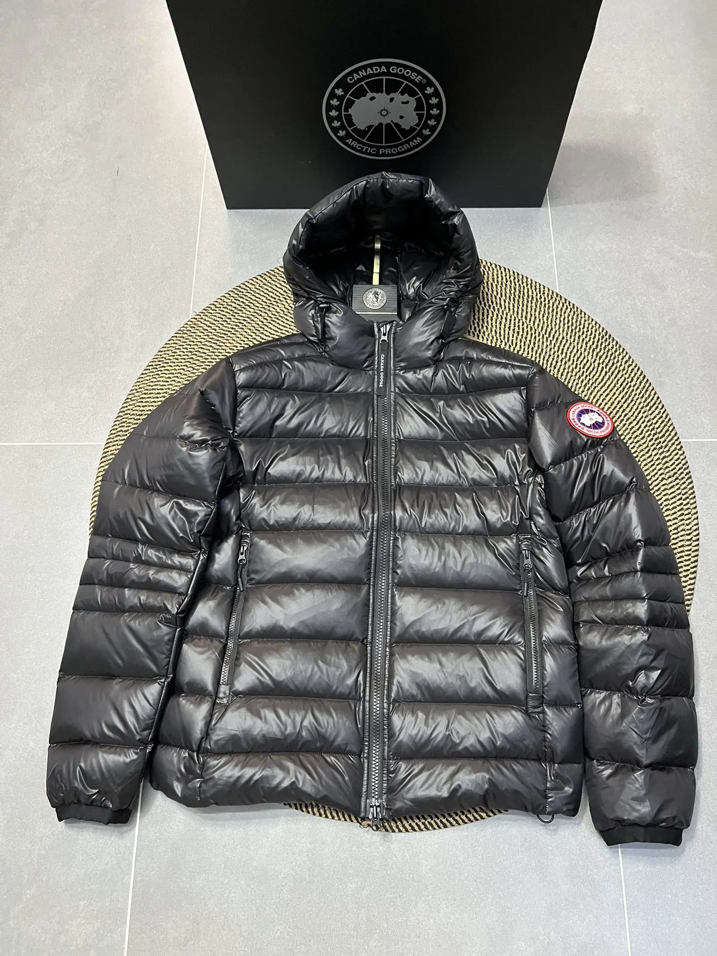 Down Jacket Lightweight 2227 photo 8