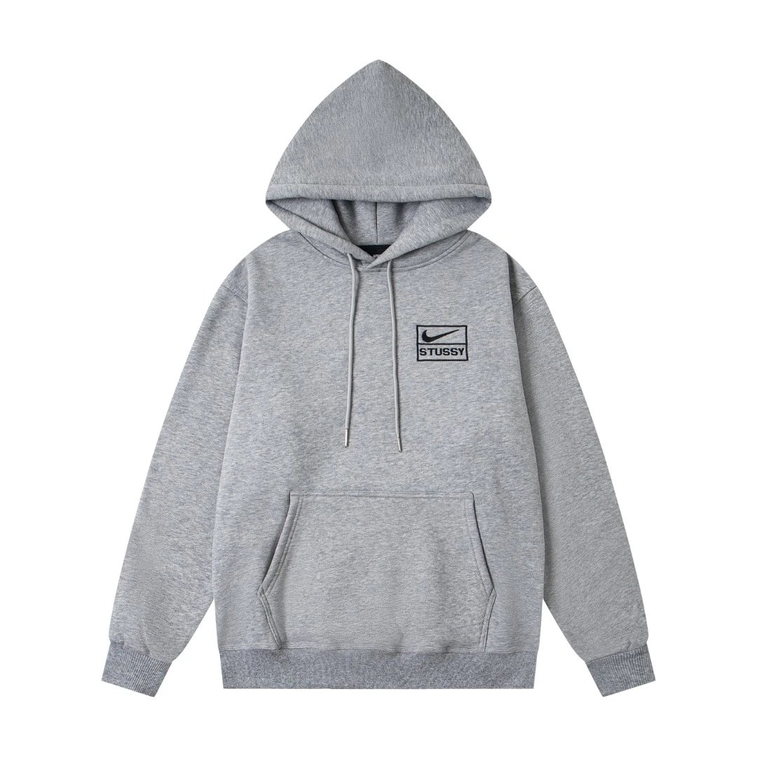 Supreme Hoodie Tracksuit photo 4