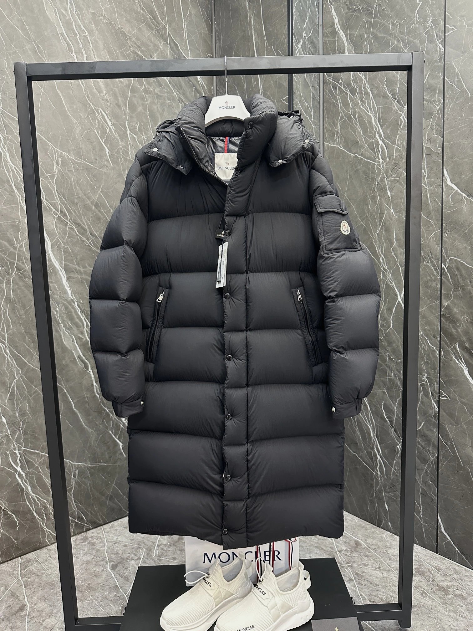 Long Down Jacket photo 3