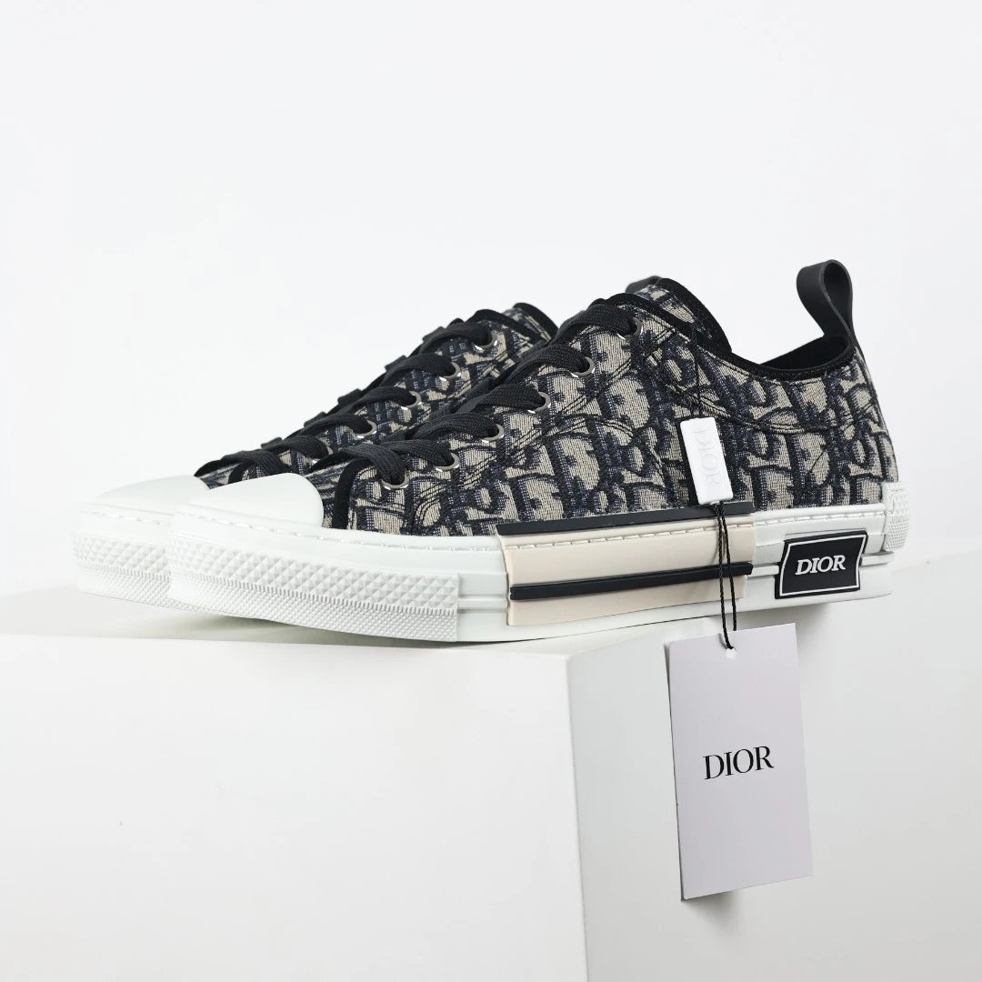 Balenciaga B23 Sneaker photo 4