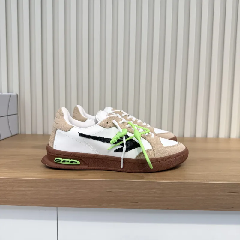 Off-White Training Shoes