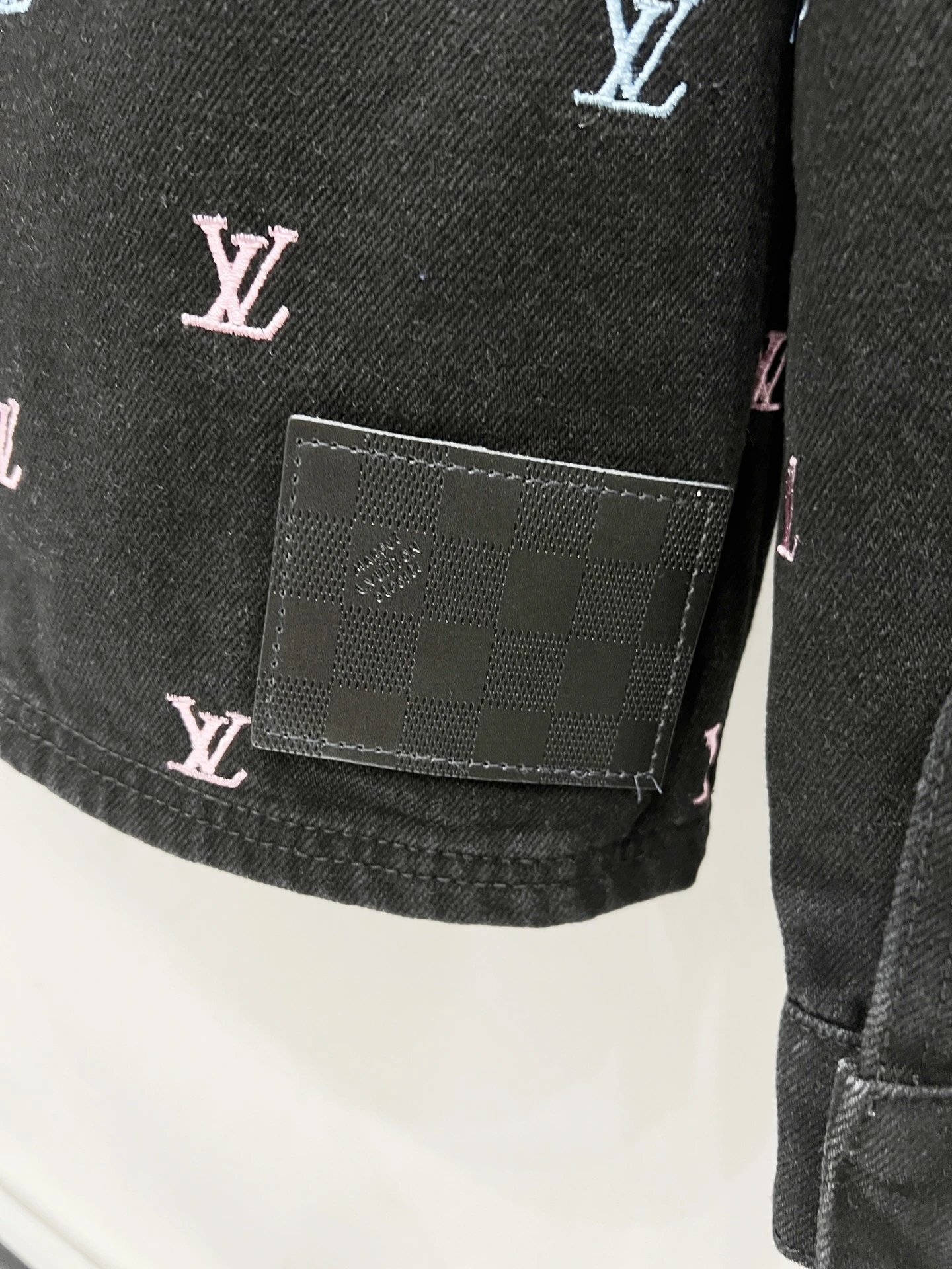 Gradient Embroidered Denim Jacket photo 6