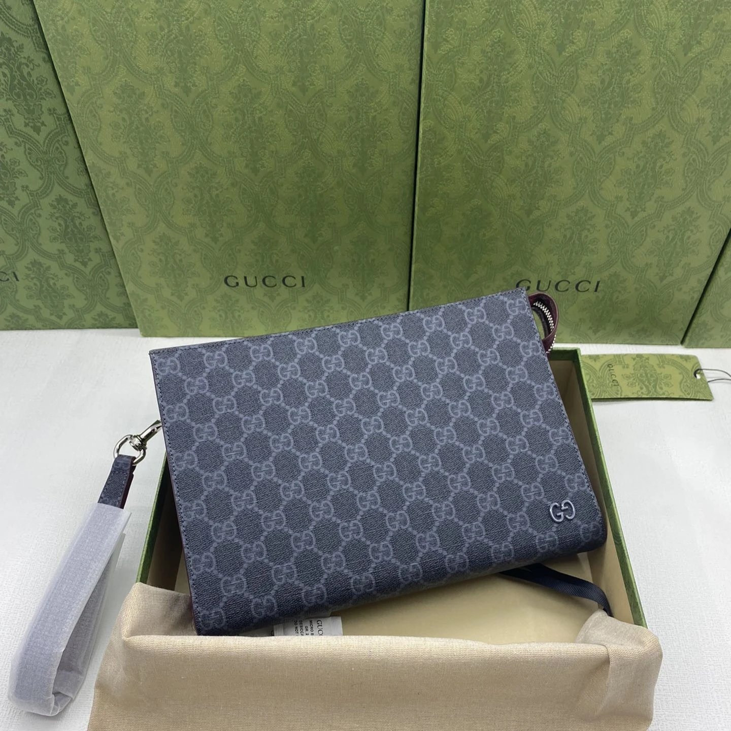 Gucci Clutch Crossbody Bag photo 3